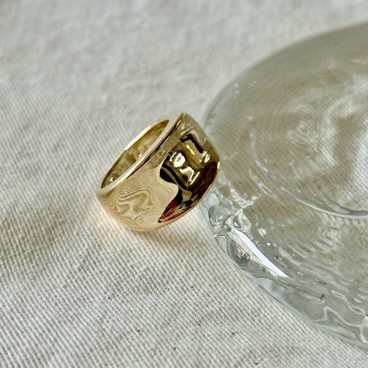 ゴールド | 大ぶり ボリューム メタルリング | feu