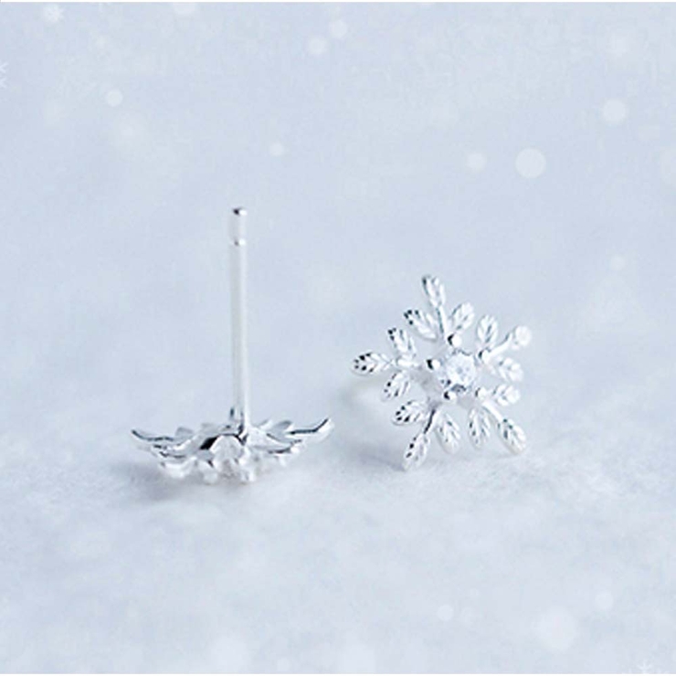 ピアス 雪のデザイン レディース | And Kawaii | 詳細画像3 