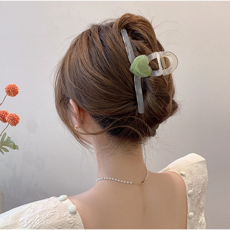 ヘアクリップ バレッタ アクリルバンスクリップ ハートヘアクリップ