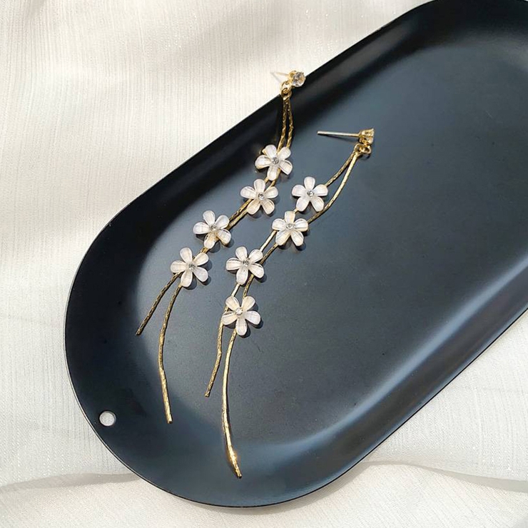 揺れる チェーンピアス 花びらイヤリング | SUNSHINE CLOSET | 詳細画像8 