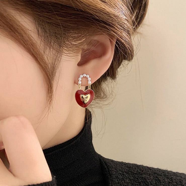 ピアス レディース ハートピアス赤 韓国[品番：AGCW0003495