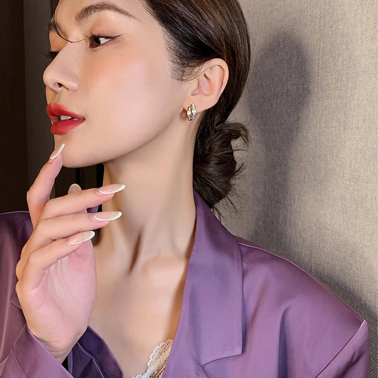 C型 スタッドピアス 上品 小ぶりピアス | SUNSHINE CLOSET | 詳細画像2 