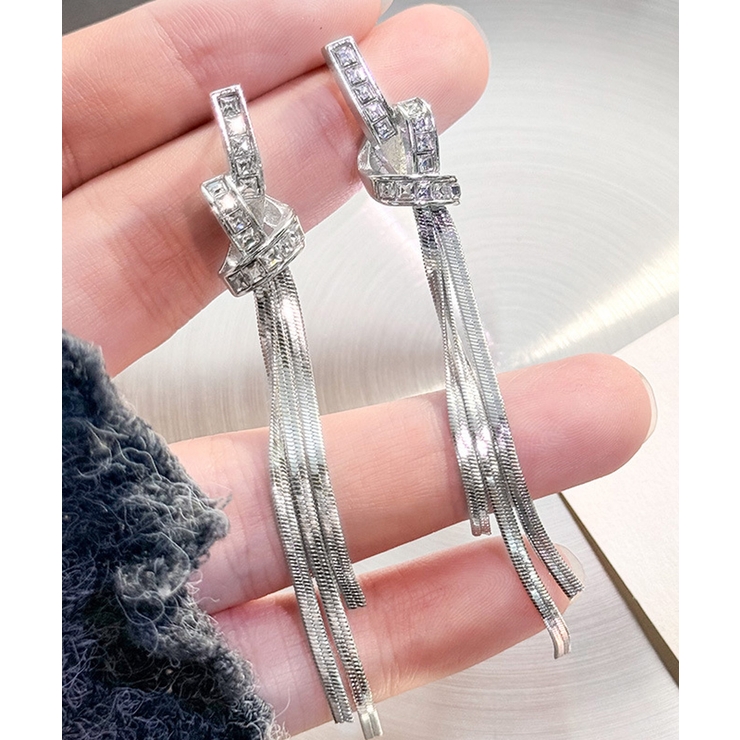韓国風ロングチェーンピアス 揺れるピアス[品番：AGCW0006557