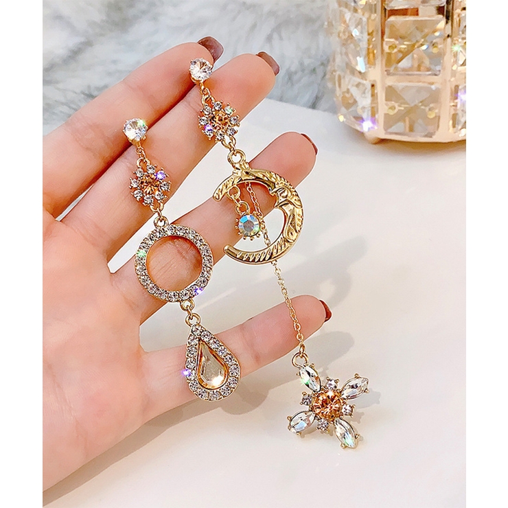 太陽と月アシンメトリーロングピアス揺れる | SUNSHINE CLOSET | 詳細画像1 