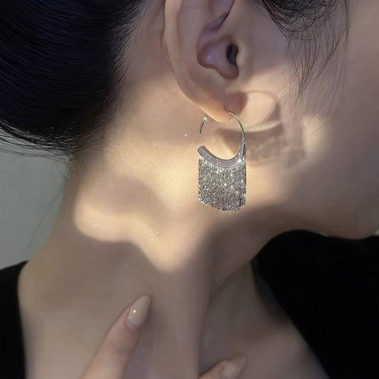 タッセルフープピアス メタルピアス[品番：AGCW0004820