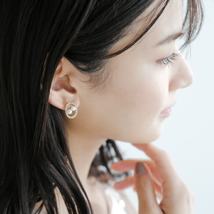 耳元に上品な華やかさを添える！サークルパールモチーフピアス | aquagarage | 詳細画像7 