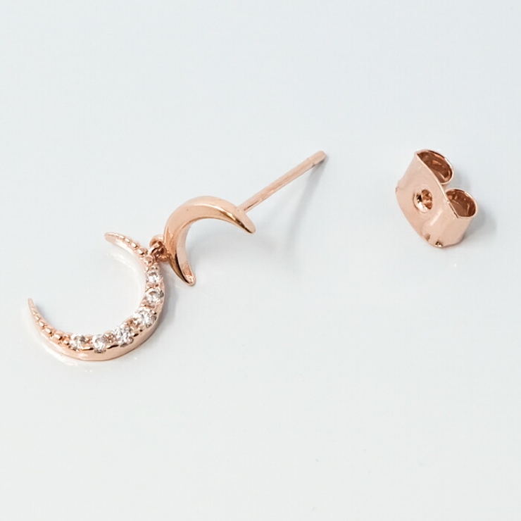 耳元に上品な華やかさを添える！ムーンモチーフピアス | aquagarage | 詳細画像8 