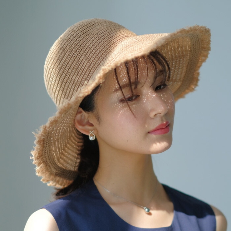 耳元に上品な輝きを添えてくれるノットモチーフパールピアス | aquagarage | 詳細画像11 