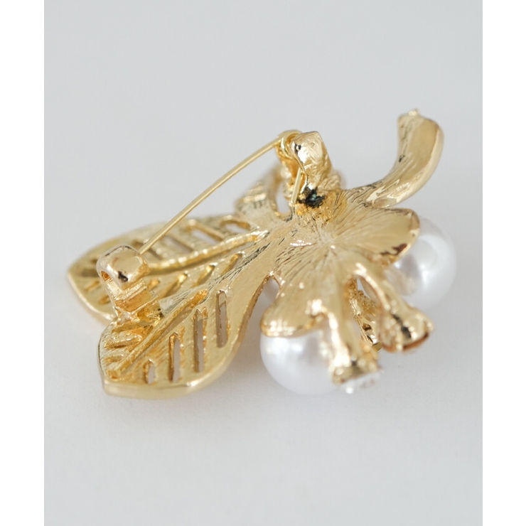 リーフモチーフのブローチにパールをあしらったブローチ | aquagarage | 詳細画像4 