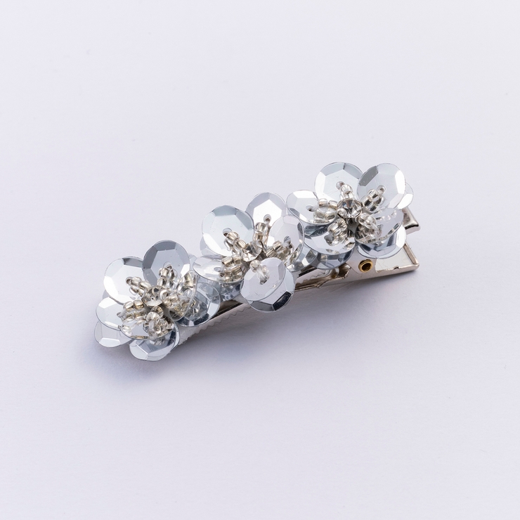 SILVER | フラワービーズヘアクリップ | 4quince
