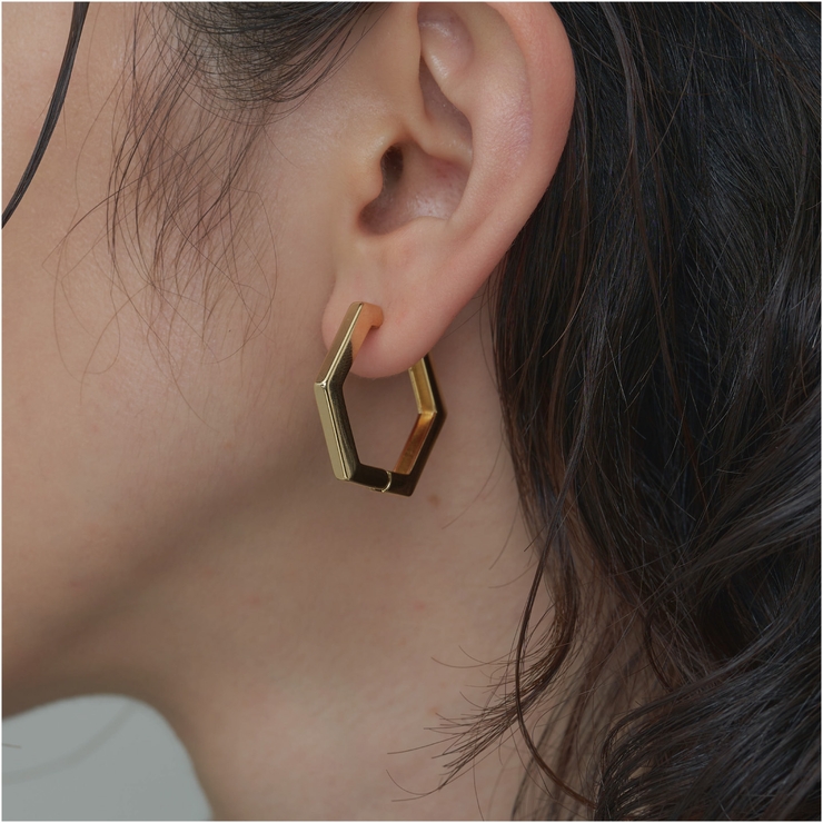 ヘキサゴンピアス ゴールド | 4quince | 詳細画像1 