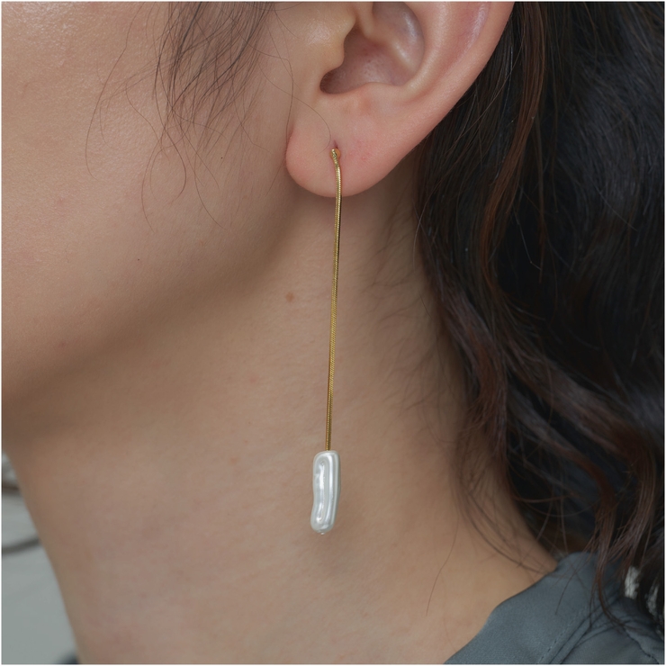 チェーンウェーブパールピアス ゴールド | 4quince | 詳細画像1 