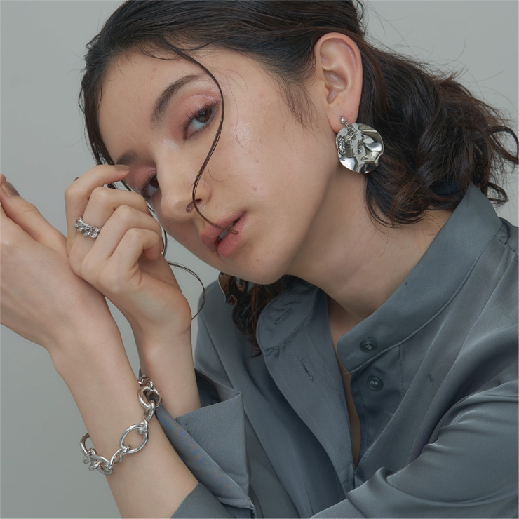 ダブルラウンドプレートイヤリング | 4quince | 詳細画像2 