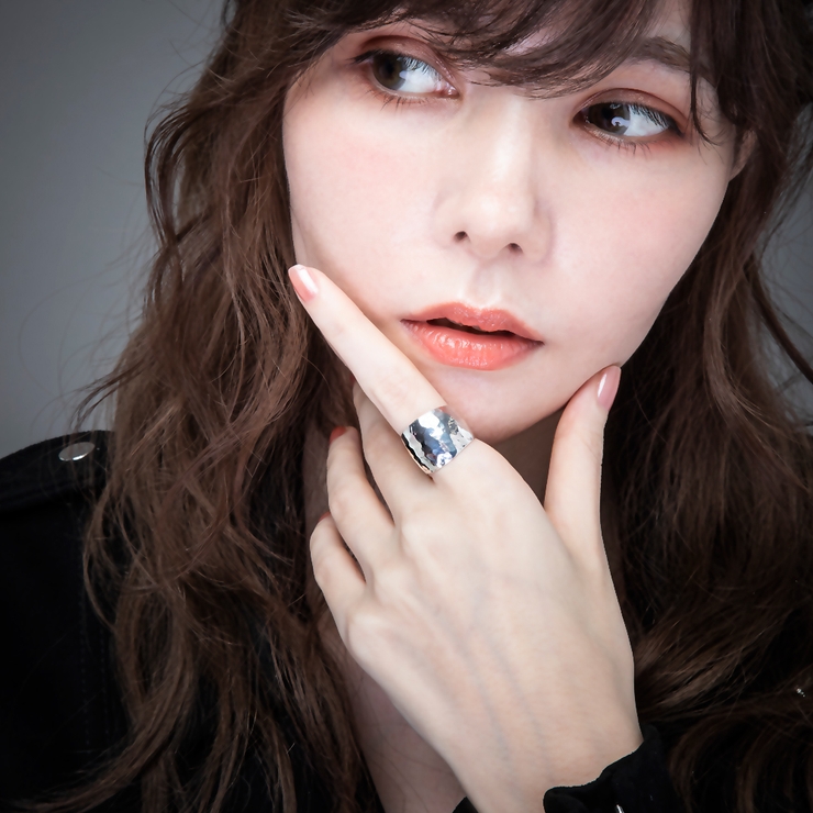 ElenoreJewelryエレノアジュエリーのボリューム槌目シルバーリング【ブランド、指輪、レディース、SILVER925、彼女、女性、オシャレ、プレゼント、ギフト、誕生日、クリスマス、バレンタイン】