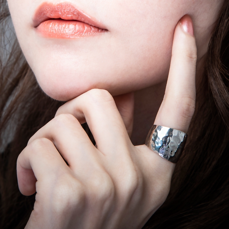 ElenoreJewelryエレノアジュエリーのボリューム槌目シルバーリング【ブランド、指輪、レディース、SILVER925、彼女、女性、オシャレ、プレゼント、ギフト、誕生日、クリスマス、バレンタイン】