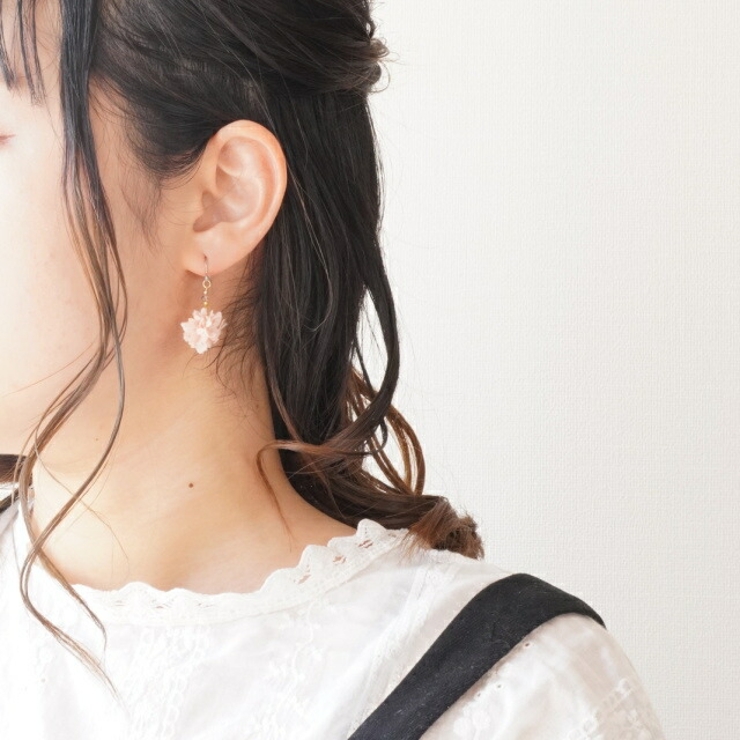 ピアス 花 フラワー ボンボン フックピアス サージカルステンレス | YUKATANゆかたん | 詳細画像6 