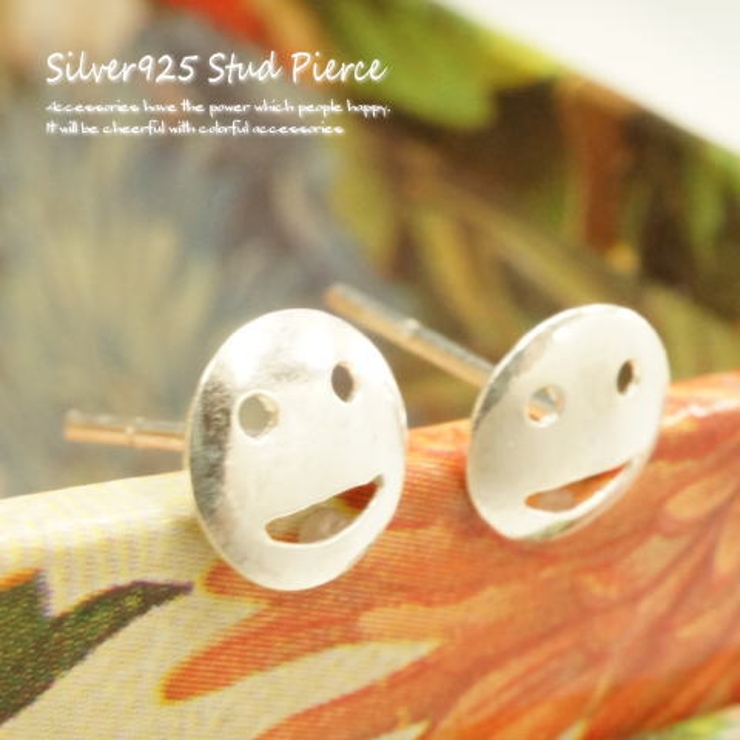 どことなく愛くるしく感じる笑顔のピアス | YUKATANゆかたん | 詳細画像1