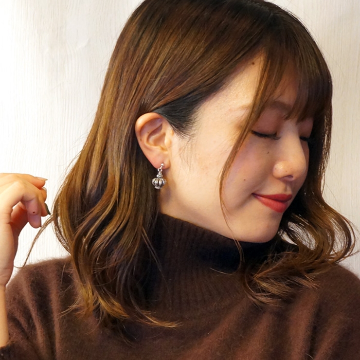 シルバーピアス 王冠 クラウン[品番：YUKA0007467]｜YUKATAN