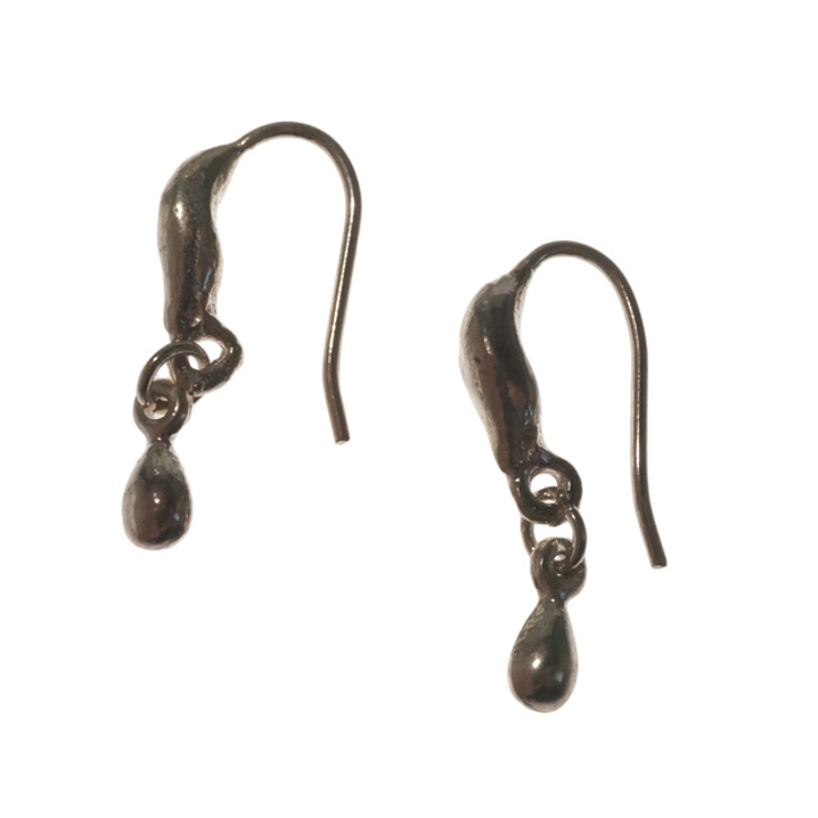 シルバーピアス ドロップ しずく型 | YUKATANゆかたん | 詳細画像2 