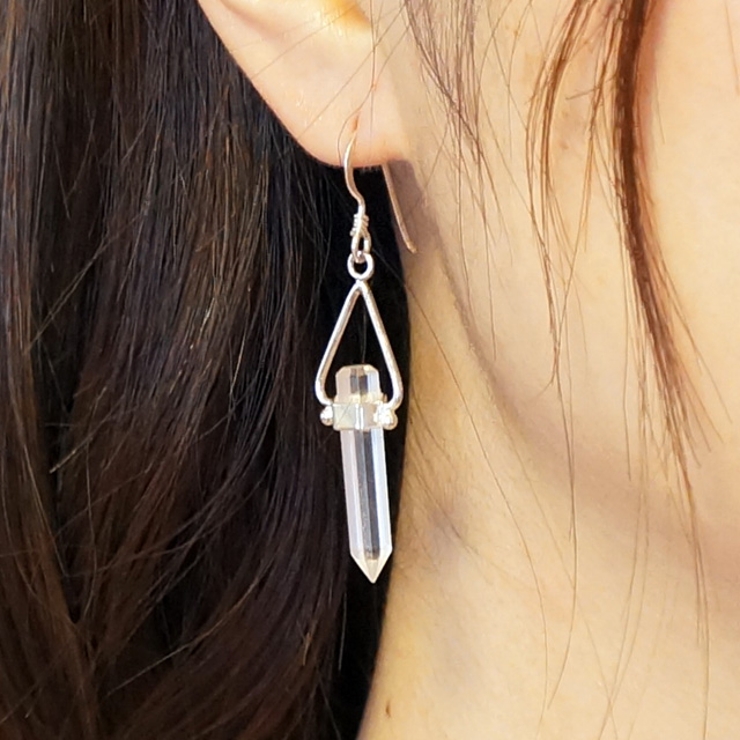 超特価SALE開催！ シルバーピアス 三角[品番：YUKA0007547]｜YUKATAN クリスタル アクセサリー
