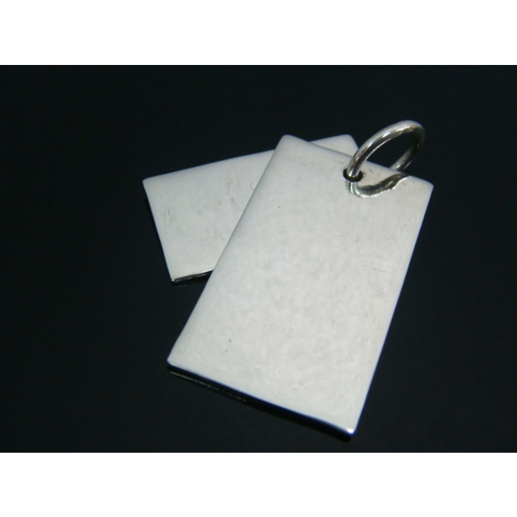 Hide + A&G ピック型ペンダントトップ シルバー925 - メルカリ