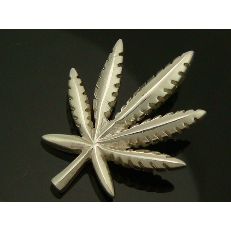 シルバー925 マリファナのペンダントヘッド マリファナの葉デザインのシンプルな… | laplateriashu  | 詳細画像1 