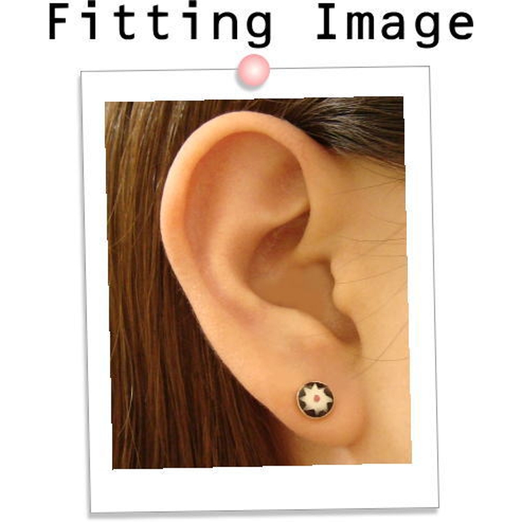 お花 太陽 元気いっぱいパっと咲いたフラワーピアス アクセサリー 品番 Yuka Yukatanゆかたん ユカタン のレディースファッション通販 Shoplist ショップリスト