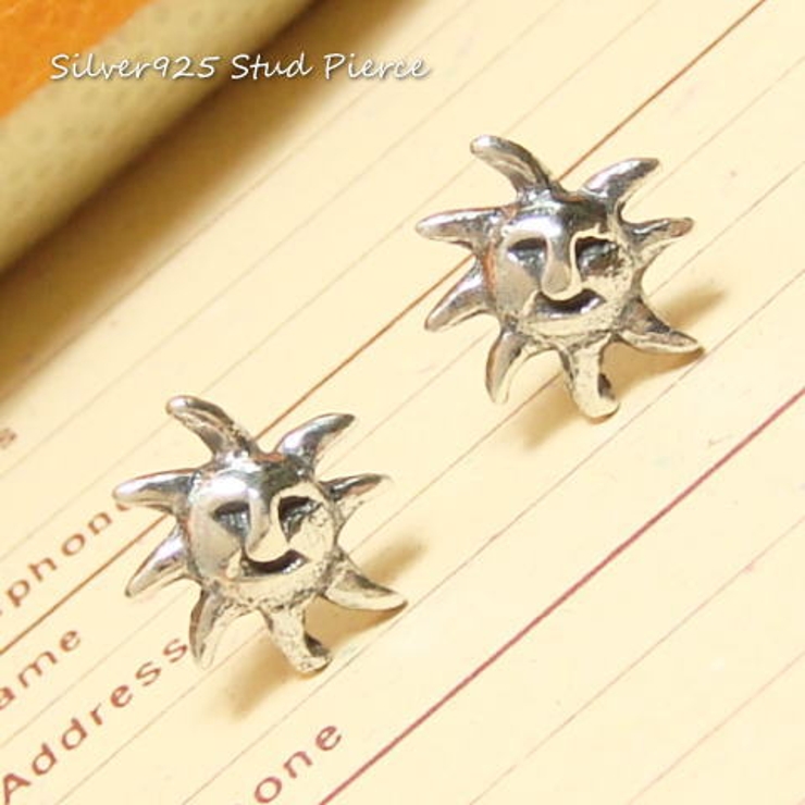 あなたを空から見つめている にんまりと笑う太陽のスタッドピアス アクセサリー 品番 Yuka Yukatanゆかたん ユカタン のレディースファッション通販 Shoplist ショップリスト あなたを空から見つめている にんまりと笑う太陽のスタッドピアス アクセサリー 品番 Yuka Yukatanゆかたん ユカタン のレディースファッション通販 Shoplist ショップリスト