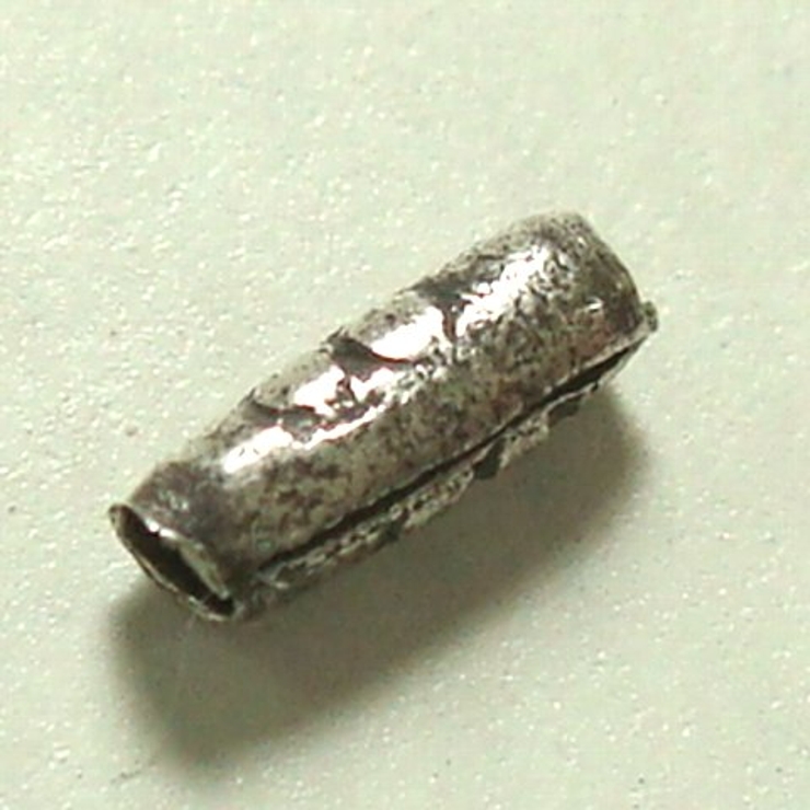 シルバーパーツ10個で1セット 直径1 1ｍｍタイプで小さなお花のような模様が描… | YUKATANゆかたん | 詳細画像2 