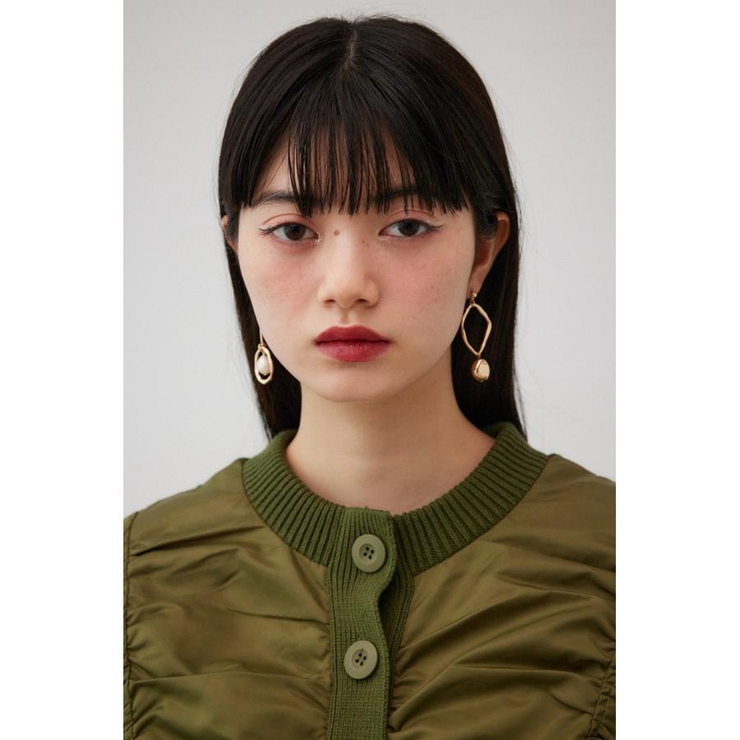 アシンメトリーパールピアス | AZUL BY MOUSSY | 詳細画像2 