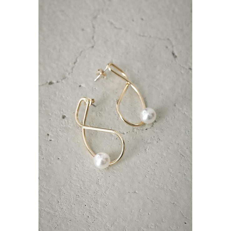 NUANCE FAUX PEARL EARRINGS