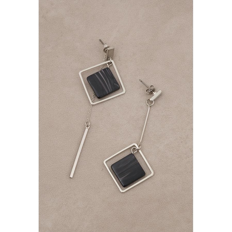 アクリル×メタルアシンメトリーピアス | AZUL BY MOUSSY | 詳細画像4 