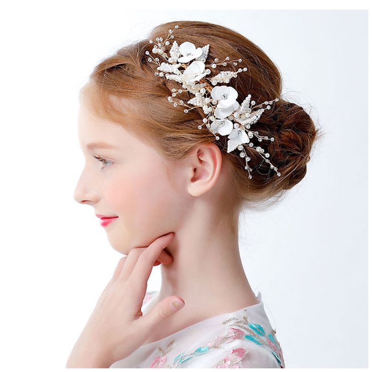 ヘアアクセサリー