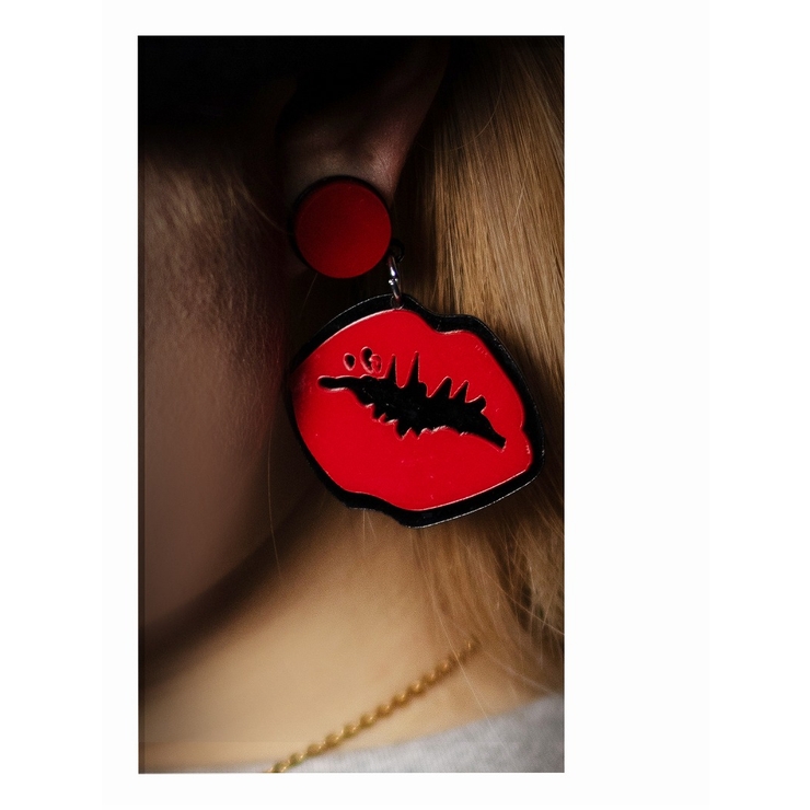 レッド | アクセサリー ピアス くちびる | bombshell