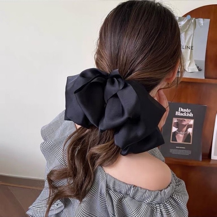 「後ろ姿で魅せる」大人かわいい 3重レイヤード ビッグリボン | Beststore | 詳細画像4 