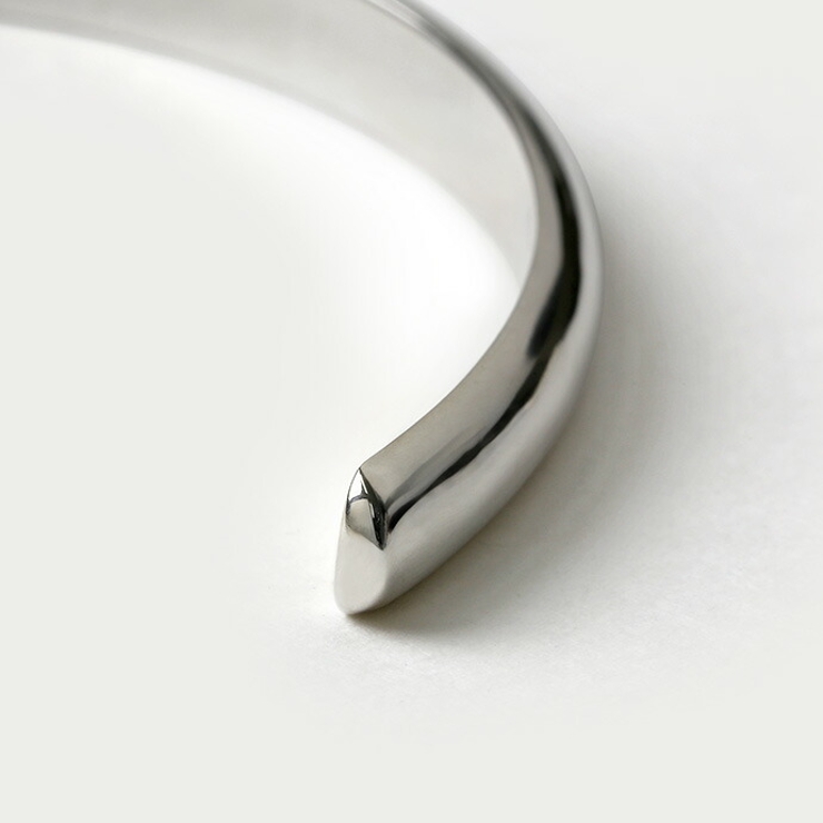 Binich(ビニッチ)シンプル甲丸バングルシルバー925アクセサリーブレスレットメンズ[シルバーブレスレット]