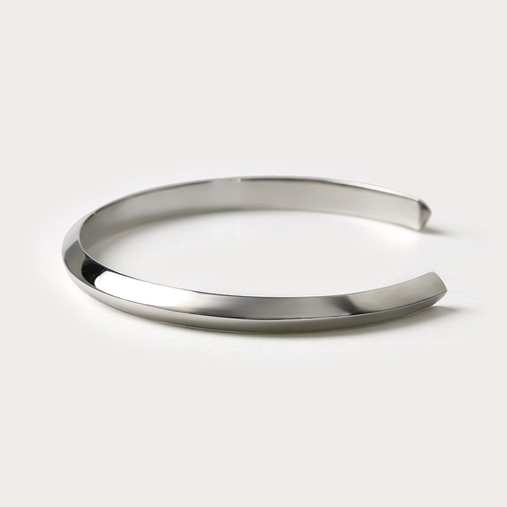 シンプルトライアングルバングル | シルバーアクセサリーBinich  | 詳細画像4 