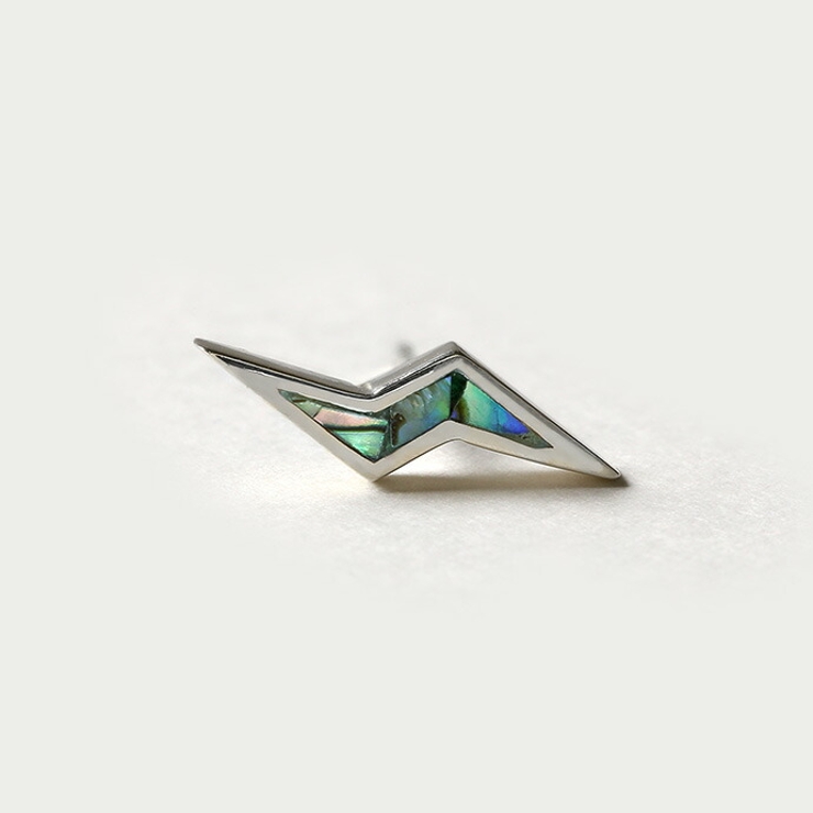 Binich(ビニッチ)シェルサンダースタッドピアスメンズスタッドピアス稲妻雷シルバー925アクセサリー[シルバーピアス]片耳用(1個売り)