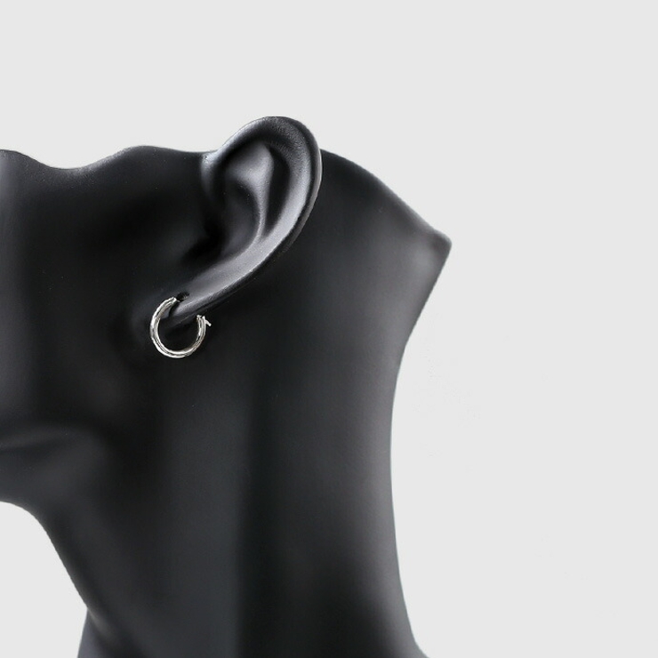 Binich(ビニッチ)16mmシンプルクロッシングフープピアスメンズフープピアスシルバー925アクセサリーシンプル[シルバーピアス]片耳用(1個売り)