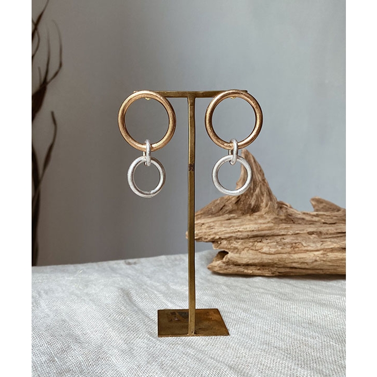 2カラーリングピアス emouv ピアス ゴールド アクセサリー シンプル | BUYSENSE | 詳細画像2 