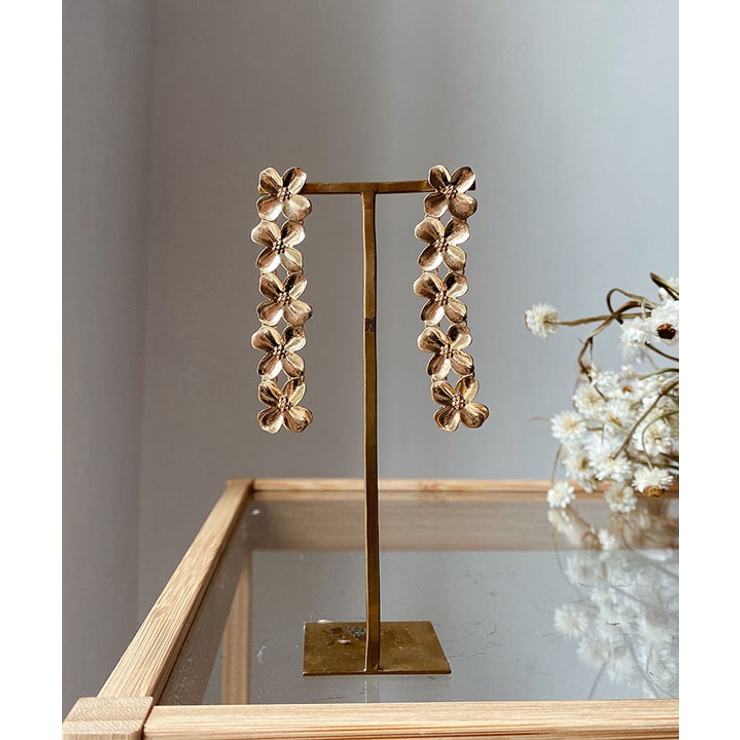 ライラックピアス emouv ピアス ゴールド アクセサリー シンプル | BUYSENSE | 詳細画像1 