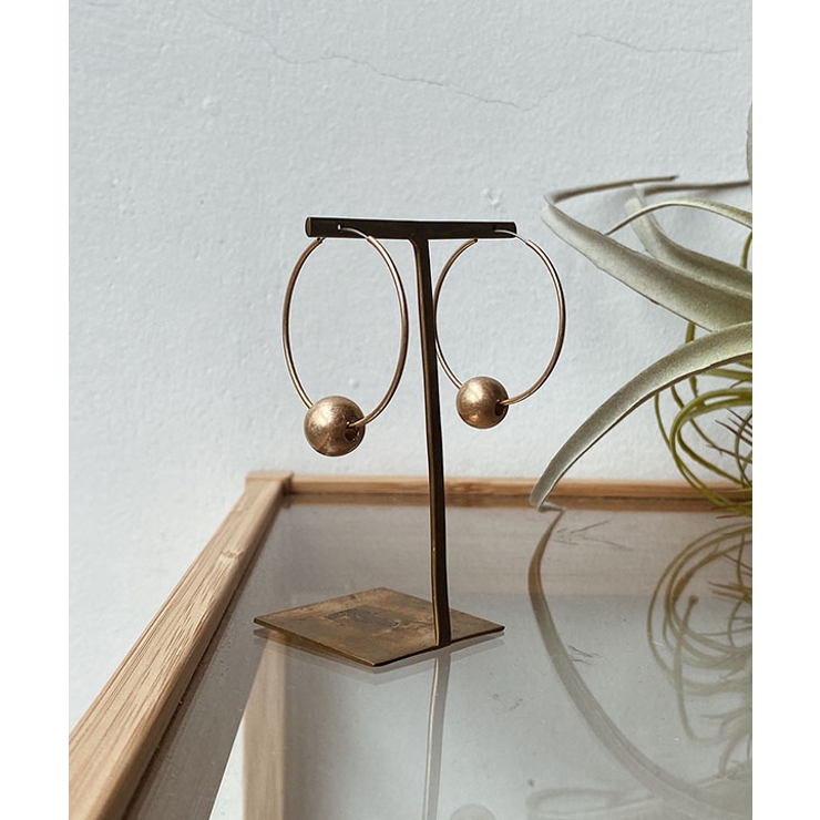 ボールフープピアス emouv ピアス ゴールド アクセサリー シンプル | BUYSENSE | 詳細画像1 