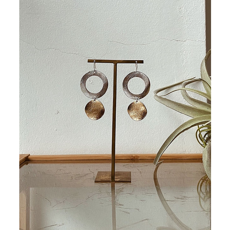 2カラーメタルピアス emouv ピアス | BUYSENSE | 詳細画像1 