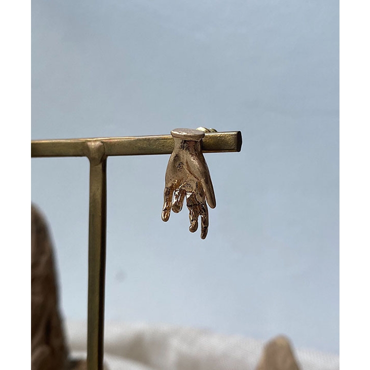 ハンドモチーフピアス emouv ピアス | BUYSENSE | 詳細画像3 