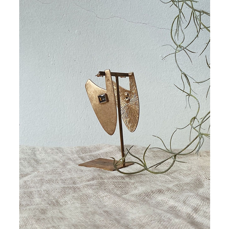 ビッグプレートストーンピアス emouv ピアス | BUYSENSE | 詳細画像4 