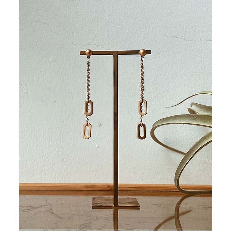 スイングチェーンピアス emouv ピアス | BUYSENSE | 詳細画像1 