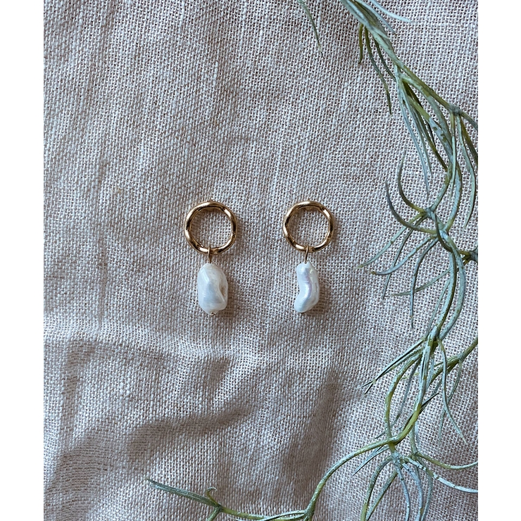 ウェーブリングパールピアス emouv ピアス | BUYSENSE | 詳細画像2 