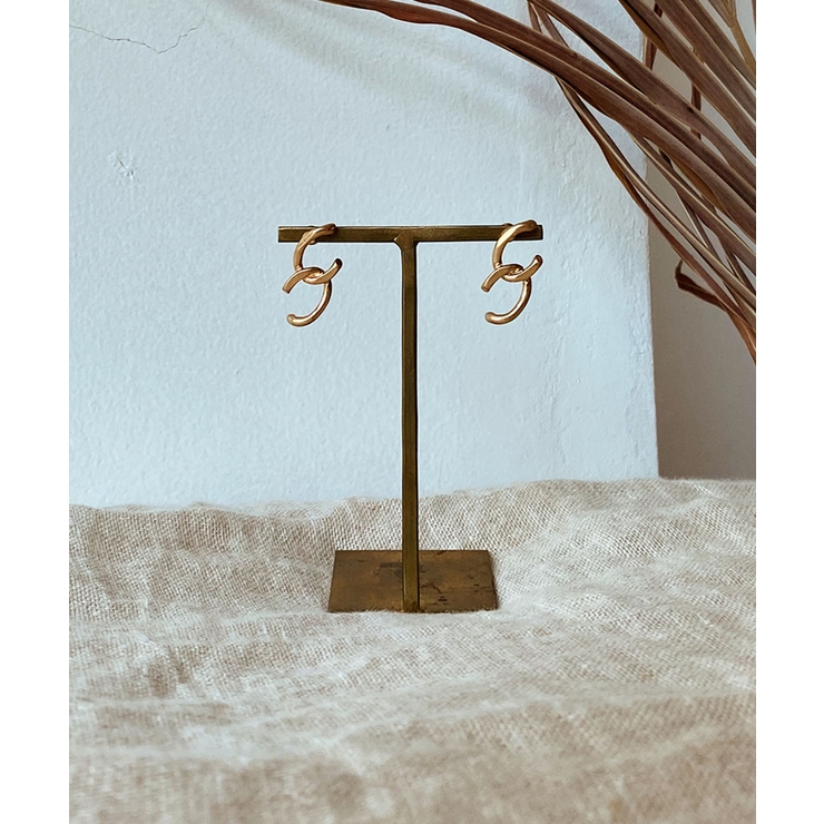 ゴールド | デザインダブルフックピアス emouv ピアス | BUYSENSE