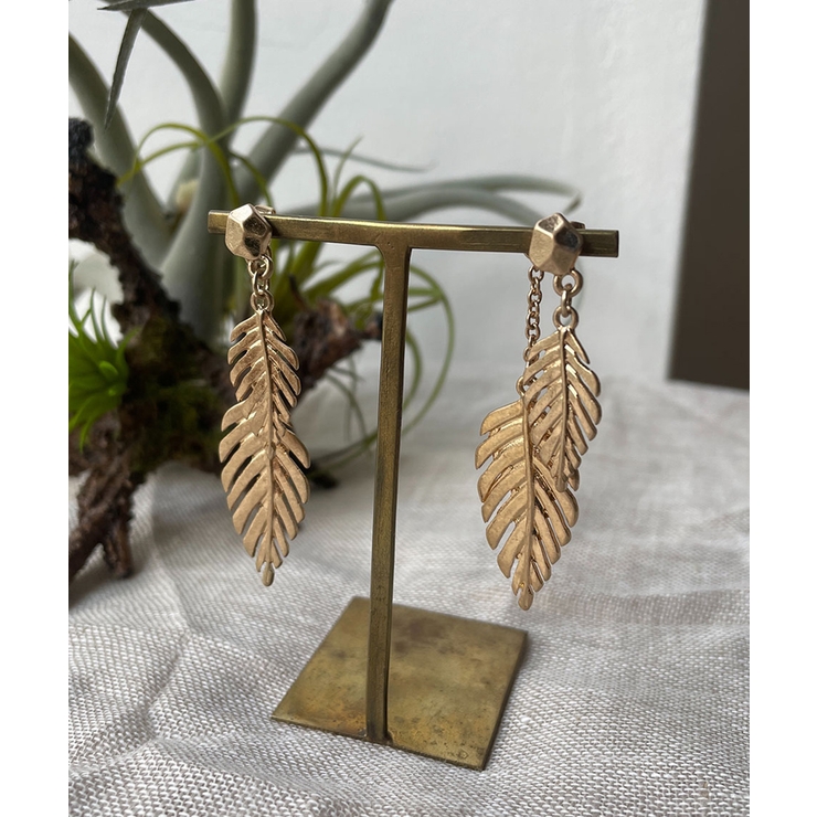 リーフモチーフピアス emouv ピアス | BUYSENSE | 詳細画像2 