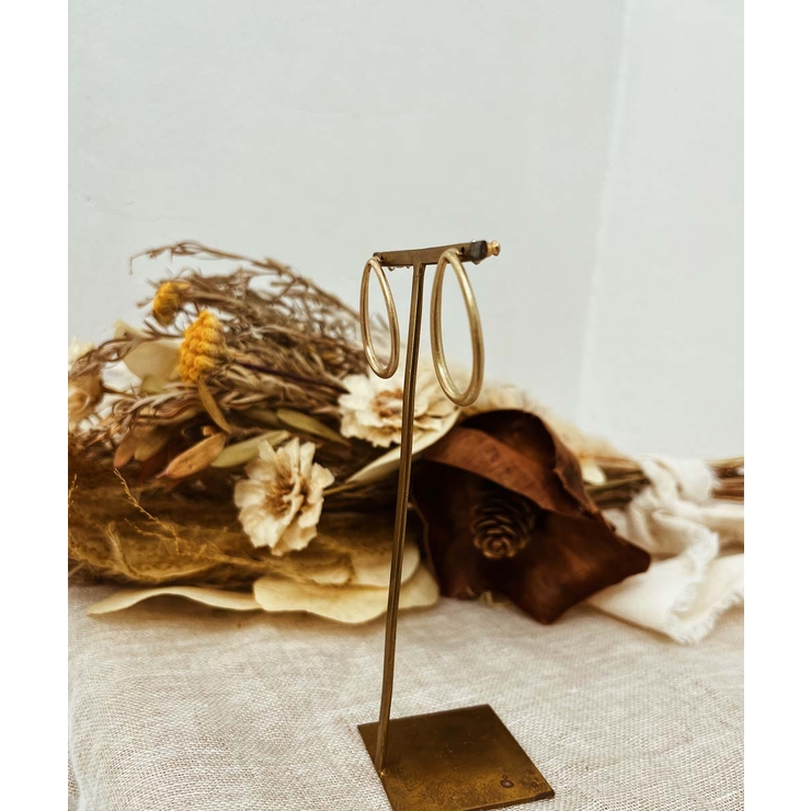 オーバルフレームピアス emouv ピアス | BUYSENSE | 詳細画像2 